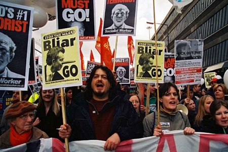 photo: David Shayler joins thousands on anti-war march