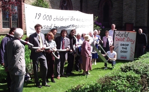 photo: Fallowfield parishioners protest at Third World Debt